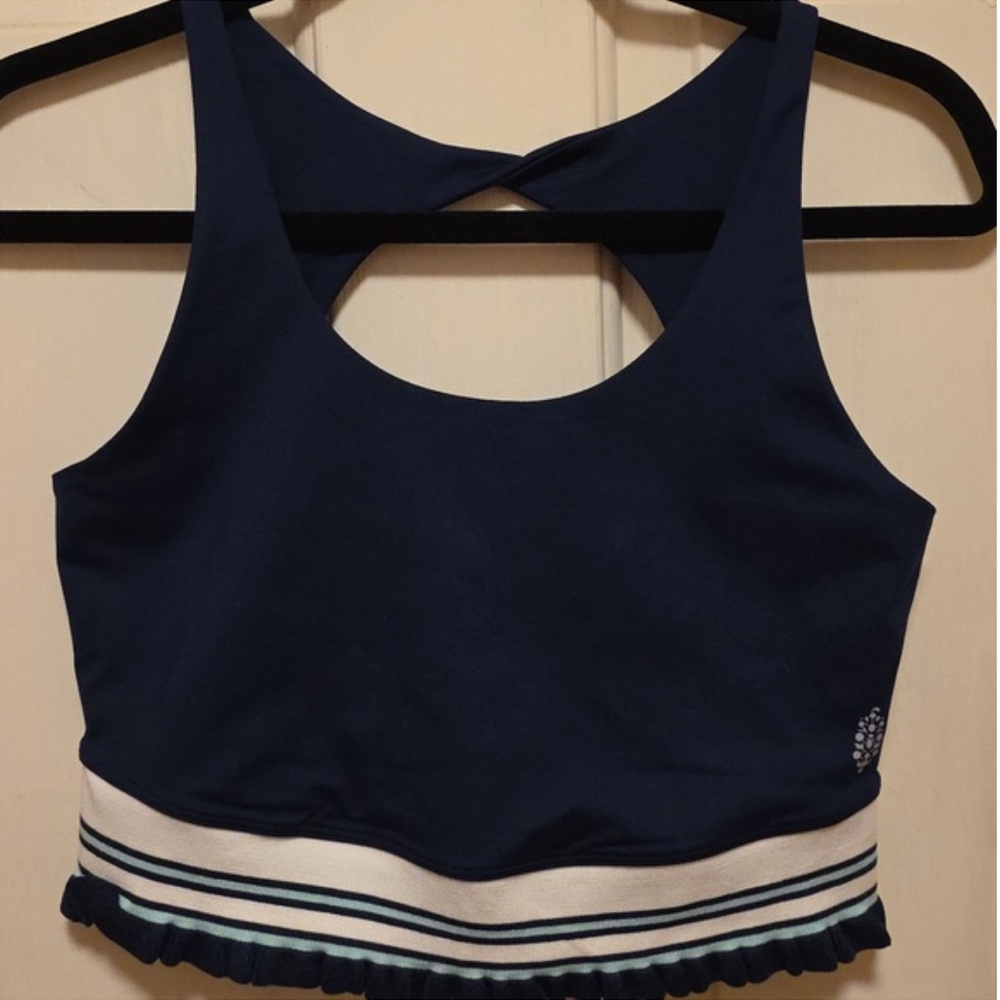 FREE PEOPLE Time Out Low Scoop Tank - Midnight Navy Retail $58 NWOT - Picture 3 of 6